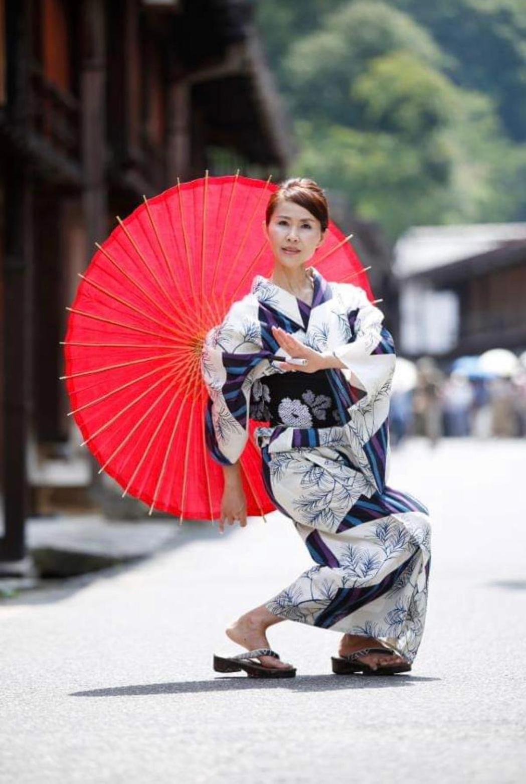 青森伝統芸能を楽しめる繭子の宿 Hačinohe Exteriér fotografie